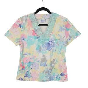 Vintage HMJ Top Women Medium Pastel Floral Print Short Sleeve V Neck Made in USA